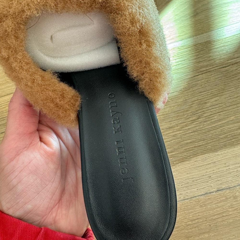 JENNI KAYNE SHERPA MULES!!